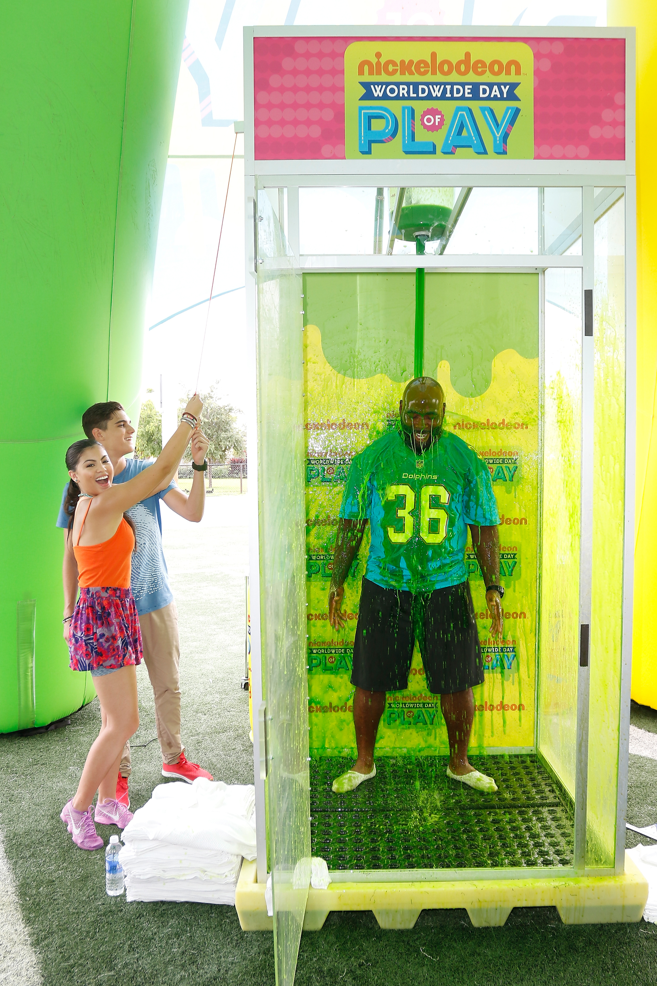 Nickelodeon’s Road To The Worldwide Day Of Play – Celeb Secrets