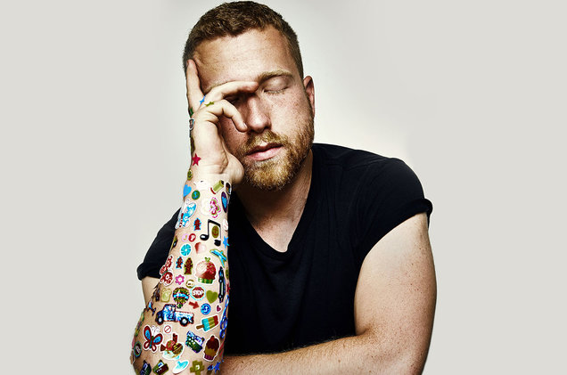 Pop Songwriter Elli Moore Is Stepping Into The Spotlight With Original Music Celeb Secrets